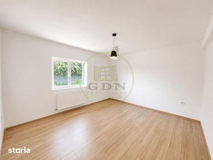 Casă cu 5 camere cu Teren 500 Mp în Corbeanca