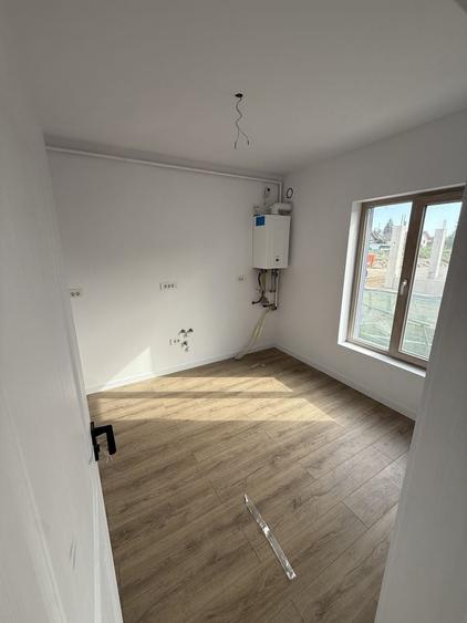 Spațiu comercial, de 40 mp, în Valea Mare