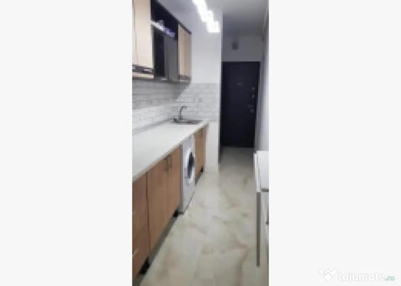 Garsonieră decomandată în Fizicienilor