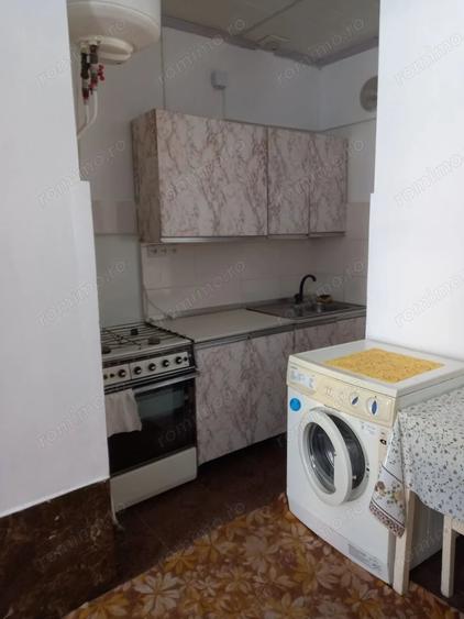 Ofer spre inchiriere garsoniera in zona Aparatorii Patriei - 4