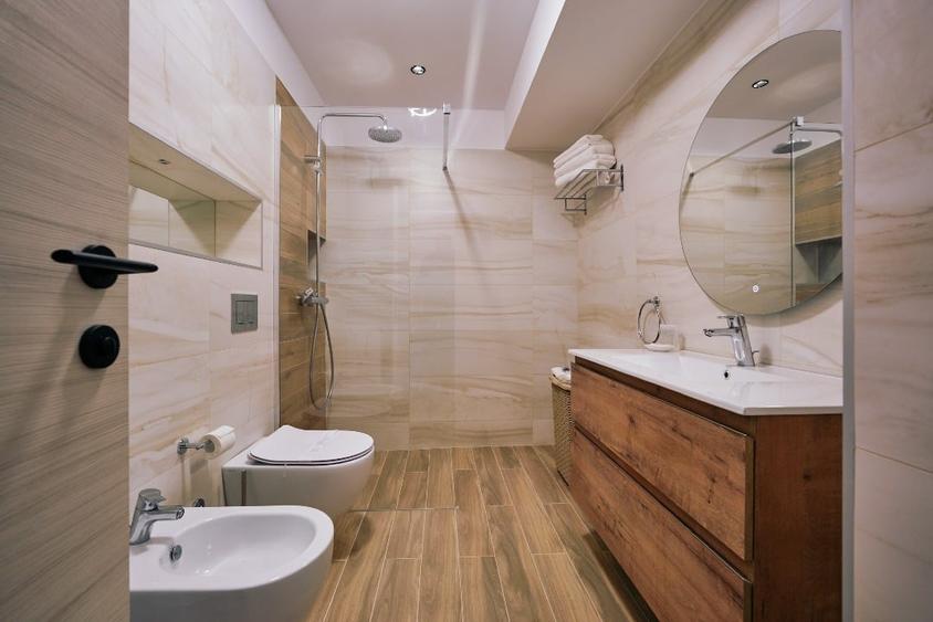 Apartament cu 2 camere decomandat, mobilat în Nord