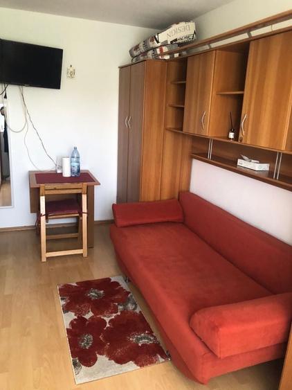 Garsonieră semidecomandată în Central