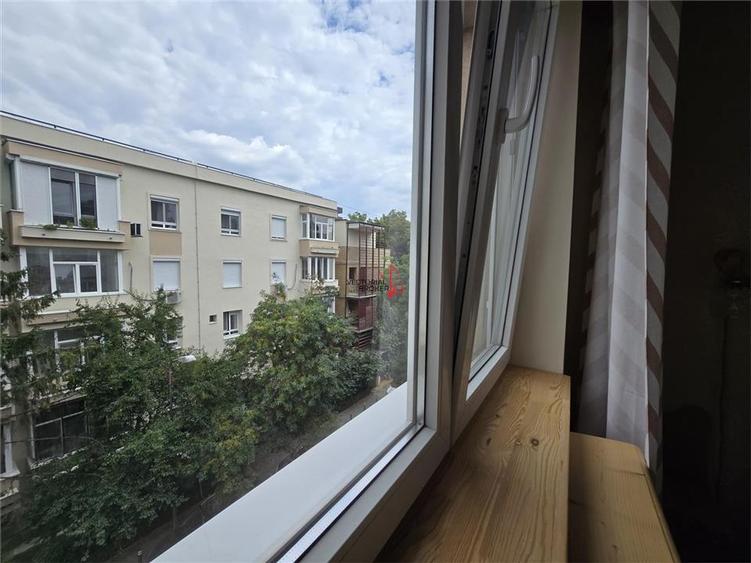 Apartament cu 2 camere semidecomandat în Floreasca