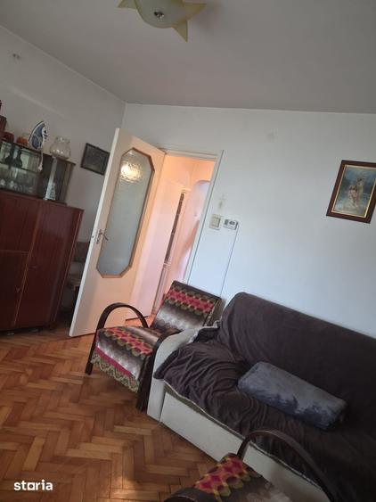 Apartament cu 2 camere decomandat în Mureșeni
