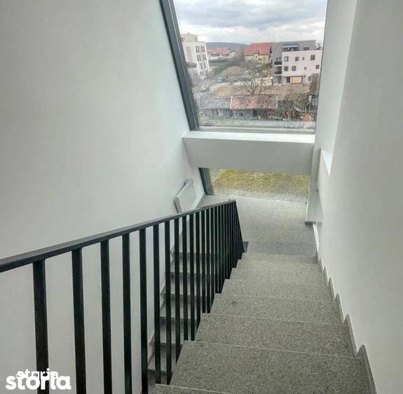 Spațiu comercial, de 550 mp, în Europa