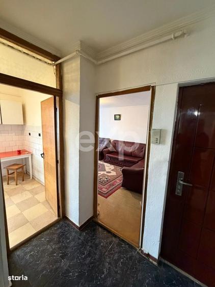 Apartament cu 3 camere decomandat, mobilat în Exercițiu