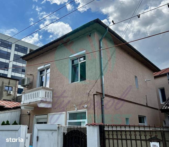 Casă cu 5 camere cu Teren 119 Mp în Centrul Civic