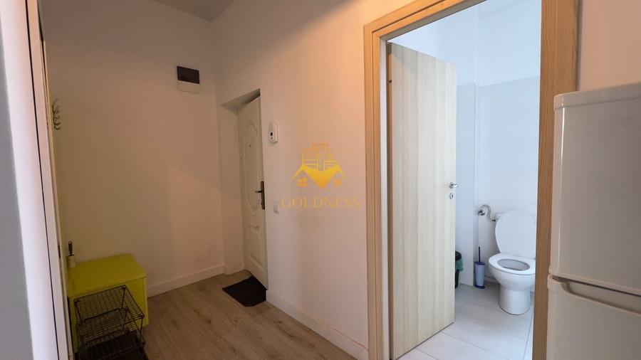 Apartament cu 2 camere semidecomandat, mobilat în Mărăști