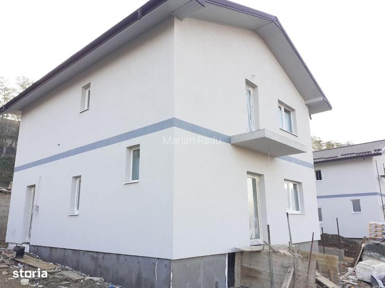 Vila de vanzare Valea Lupului
