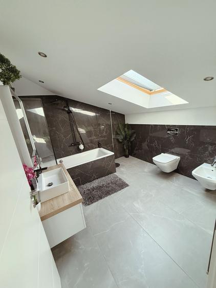 Duplex cu 4 camere cu Canalizare în Moșnița Nouă