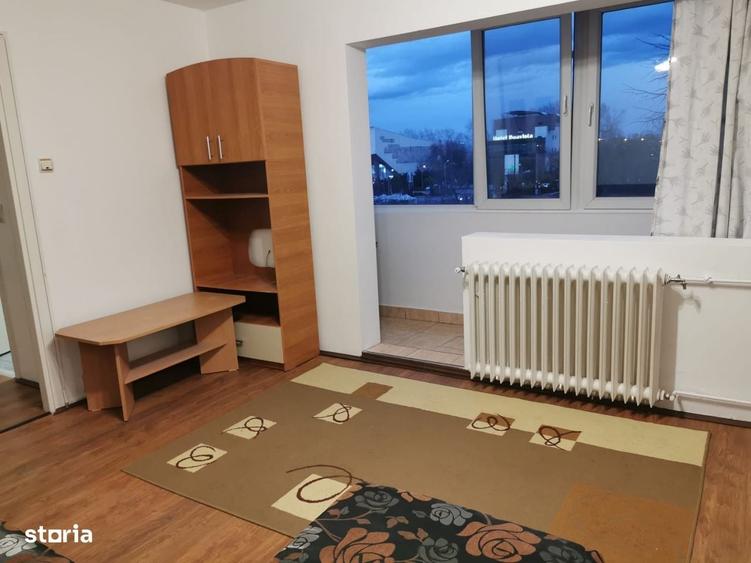 Apartament cu 2 camere semidecomandat în Olimpia-Stadion