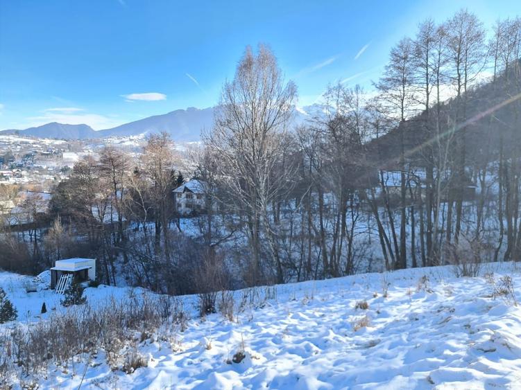 Teren Construcții intravilan de 2800 mp, în Bran
