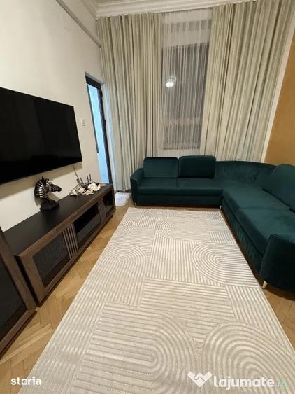 Apartament cu 4 camere decomandat în Unirii