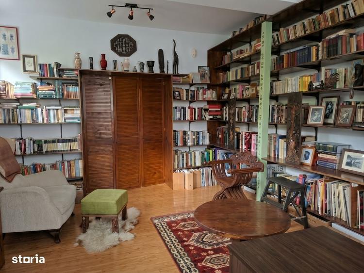 Casă cu 4 camere cu Teren 1291 Mp în Joița