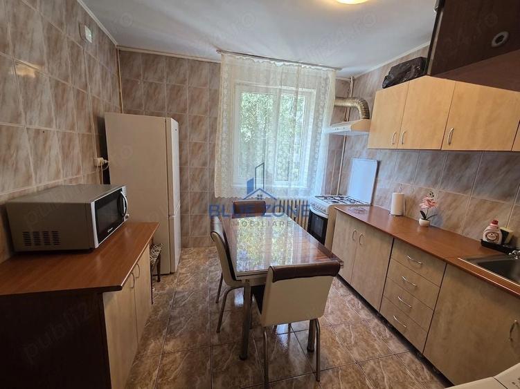 Apartament cu 2 camere decomandat, mobilat în Păcii