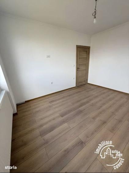 Apartament cu 3 camere decomandat în Micro 16