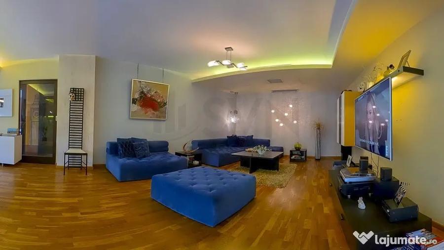 Apartament cu 5 camere decomandat în Iancu Nicolae