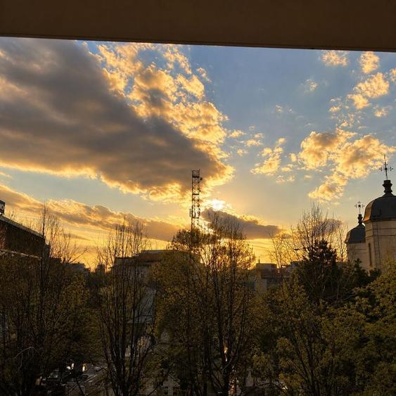 Apartament cu 2 camere decomandat, mobilat în Herăstrău