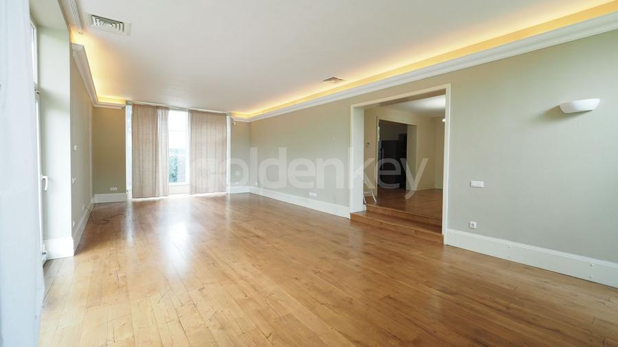 Vila individuala cu 7 camere | gradina matura | 1000mp teren - 3