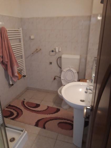 Sarari/STUDIO cu scara interioara la mansarda /centrala/44 mp/ - 8
