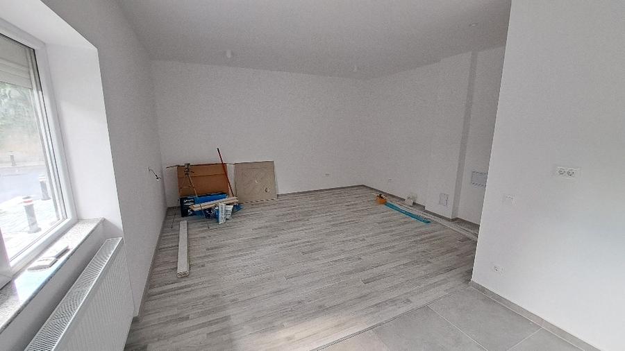 Birou, de 30 mp, în Barbu Văcărescu