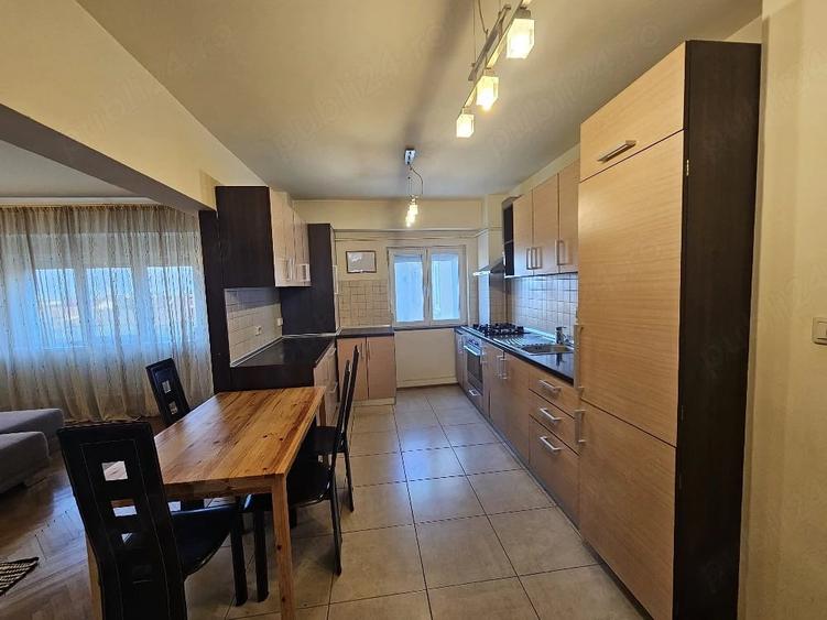 PROPRIETAR Apartament 3 camere decomandat Calea Aradului 2 bai, mobilat si utilat - 1