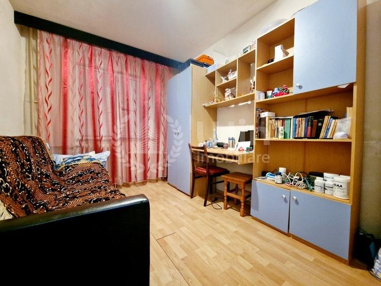Apartament cu 3 camere semidecomandat, mobilat în Mănăștur — fotografia 1