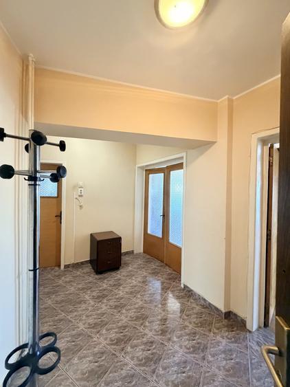 Apartament cu 2 camere decomandat, mobilat în Libertății
