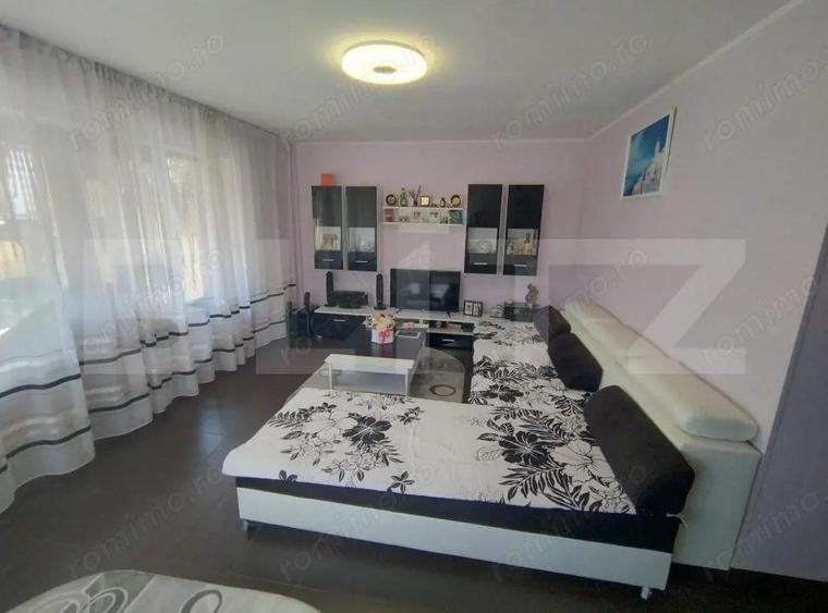 Casă cu 5 camere cu Teren 462 Mp în Malu Mare