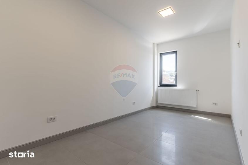 Spațiu comercial, de 600 mp, în Zona industrială