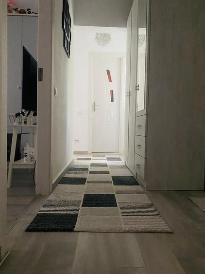 Apartament cu 3 camere decomandat în Libertatea