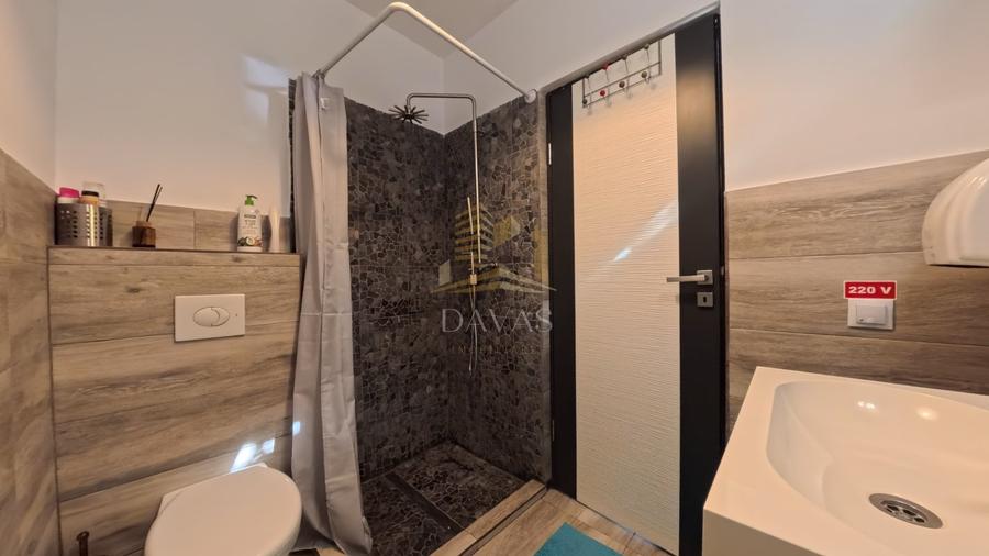 Casă individuală cu 5 camere cu Canalizare în Mănăștur