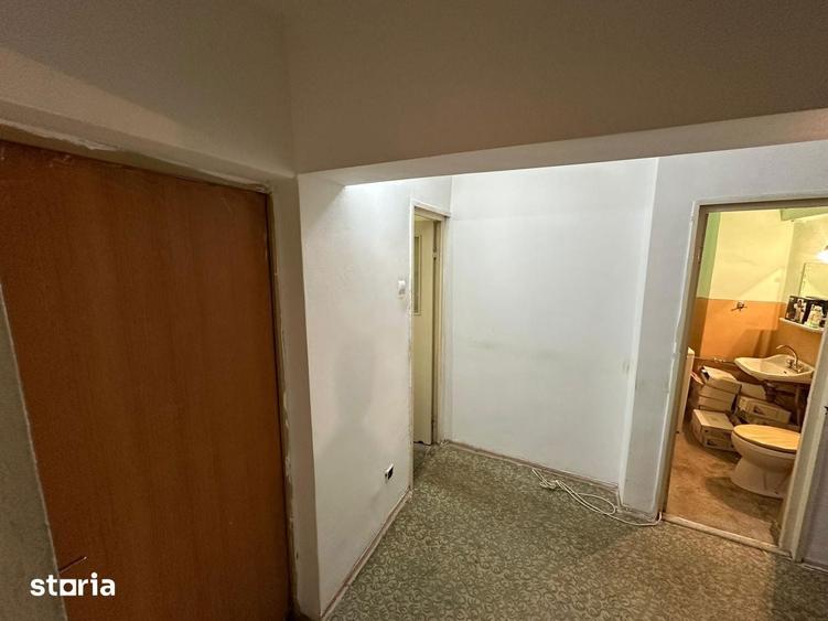 Apartament 3 camere, 2 bai, Bd. Independentei - 8