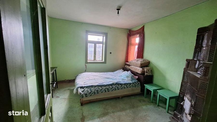 Casă cu 4 camere cu Teren 117 Mp în Tufești