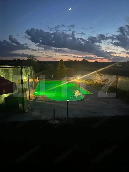 Casa de vacan?a 112 mp, teren 2200mp, piscina, teren fotbal, Ureche?ti - 9