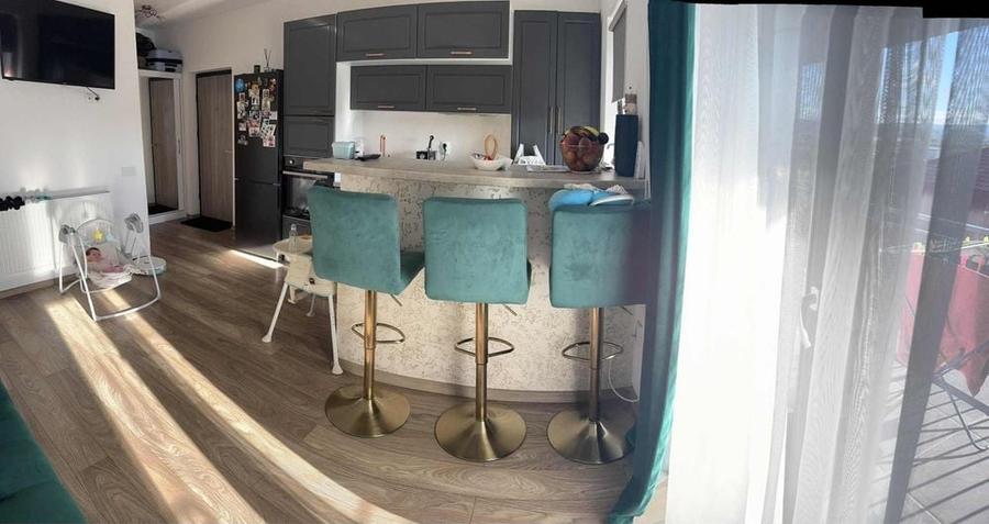 Apartament cu 3 camere decomandat în Apahida