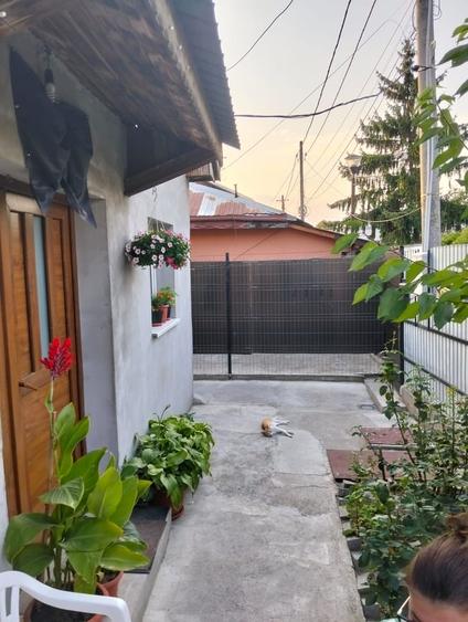Casă cu 2 camere cu Teren 120 Mp în Pantelimon