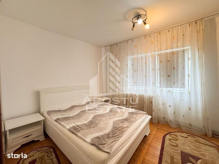 Apartament cu 2 camere semidecomandat în Girocului