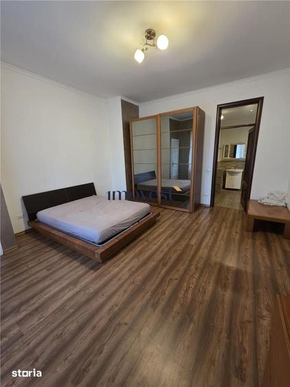 Apartament cu 3 camere nedecomandat în Central