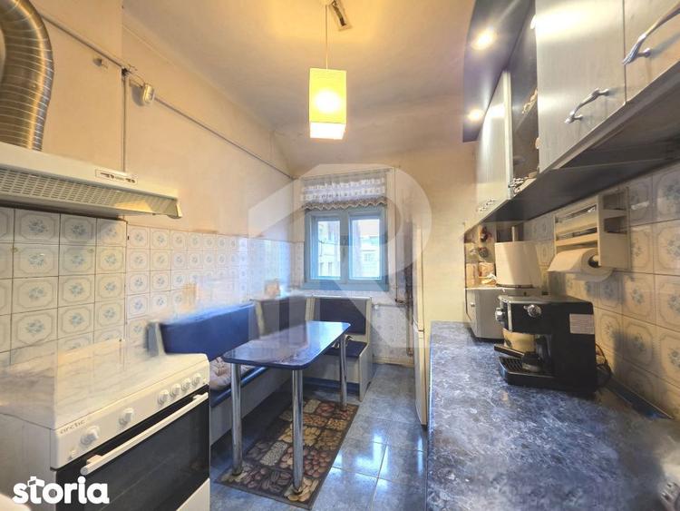Apartament in Vila, 5 camere, Alexandru Philippide 4, de renovat - 7