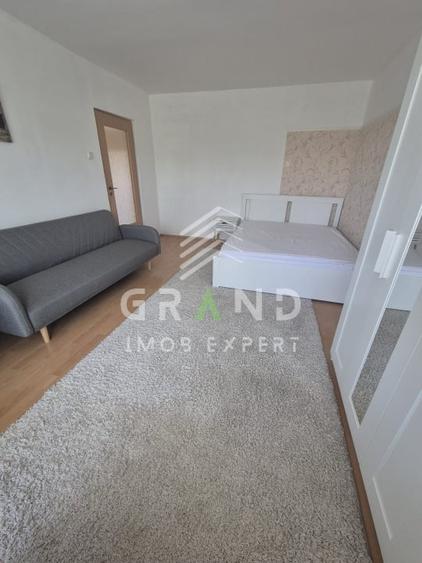 Apartament cu 2 camere decomandat, mobilat în Zorilor