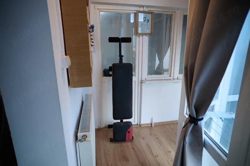 Apartament cu 3 camere decomandat în Micro 5
