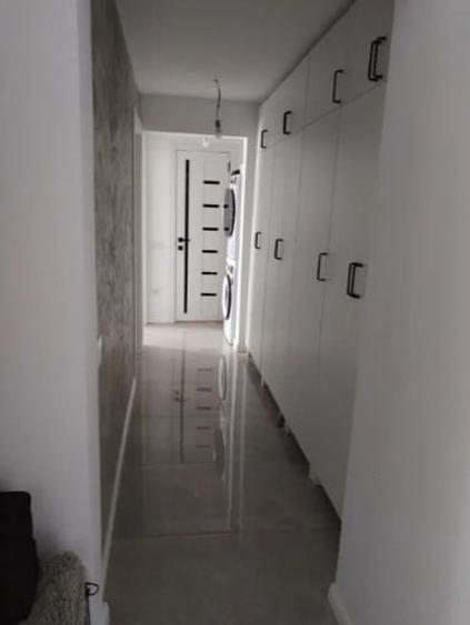 Apartament cu 3 camere decomandat, mobilat în 1 Decembrie 1918