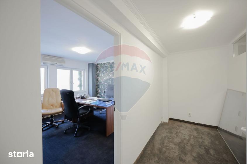 Casă cu Teren 380 Mp în Rogerius