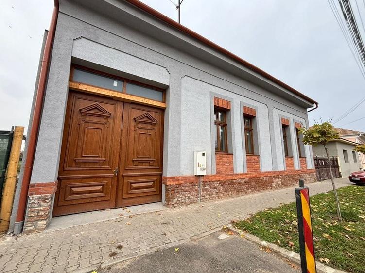 Spațiu comercial, de 20 mp, în Central