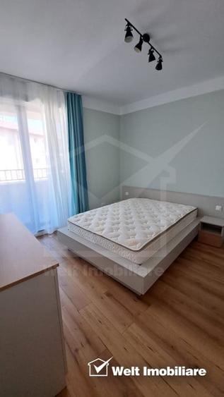 Apartament cu 3 camere semidecomandat, mobilat în Hașdeu