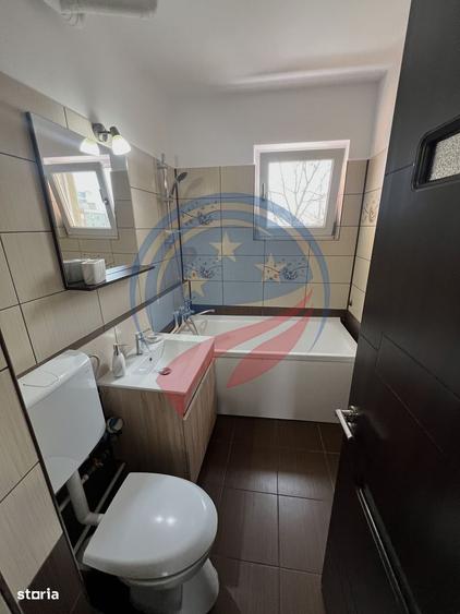 Apartament cu 3 camere în 1 Mai