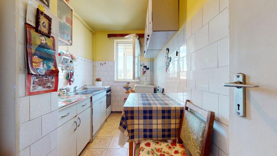 Apartament cu 2 camere decomandat în Griviței