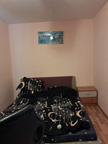 Ocazie ,3camere Universitatea Ovidius -Etaj 1 /balcon - 2