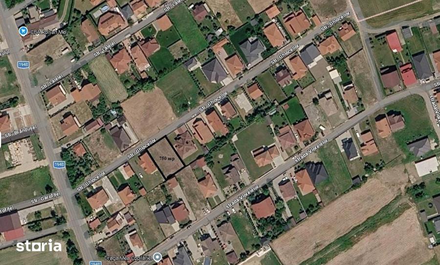 Teren de 750 mp, în Vetiș